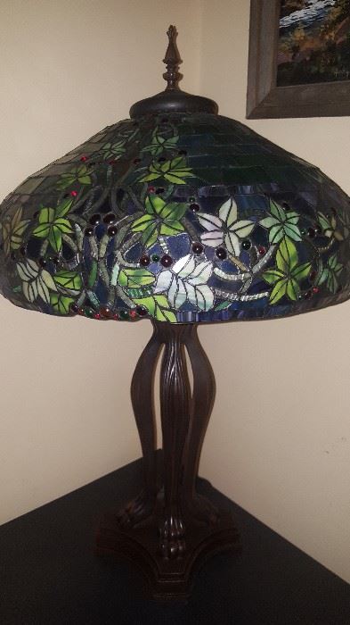 Gorgeous large Tiffany style lamp. (There are a pair of these)