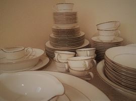 Noritake Ivory China Sorrento 7565