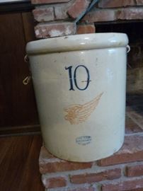 Red Wing Crock 10 gallon