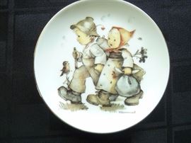 Hummel tea set