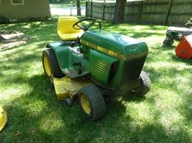 John Deere 214 Yard Tractor(1987?) 47 inch deck-New tires,seat