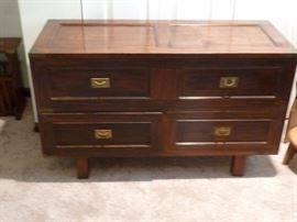 Chest with storage top and 2 drawers