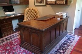 Sligh Furniture Walnut Desk w/Matching Credenza