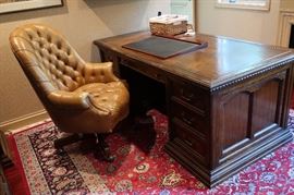 Sligh Furniture Walnut Desk w/Matching Credenza