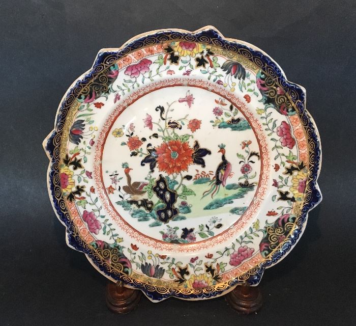 Mason's Ironstone Imari style Dinner Plate, Circa 1820, Impressed in one line 'Mason's Patent Ironstone China'. This one of the sixteen of these dinner plates that are in the sale.