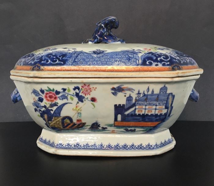 Antique Chinese Export Porcelain Tureen with lid, late 18th century, Qianlong, with rabbit head handles and lotus bud knop.                                                                           Pink Sign Estate Sale: Corsicana, TX July 19th - 22nd, 2017                                                                          