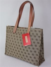 Lot 35. Dooney & Bourke Medium Logo Tote