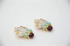Lot 150. Avon Elizabeth Taylor Clip-On Earrings
