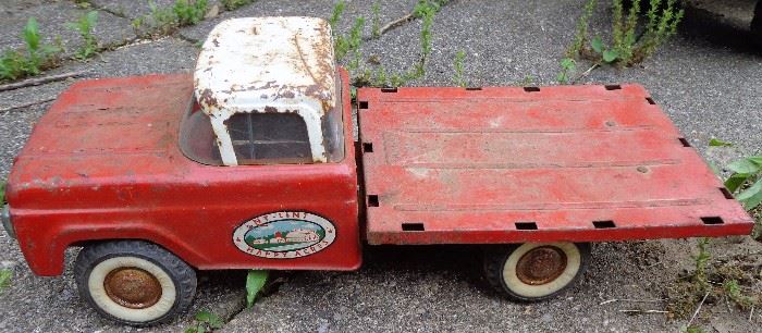 NY-Lint Pickup Trucks