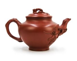ZHUNI DAHONGPAO TEA POT (GRAPEVINE DECOR)
