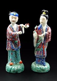 PAIR OF FAMILLE ROSE FIGURINES
