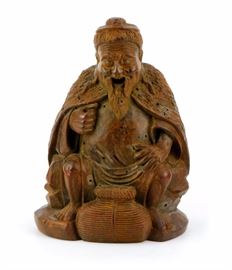 JAPANESE CARVED FIGURE OF A MAN
