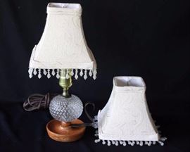 Table Lamp w/ Extra Lamp Shade: 6.25" W x 13.75" H