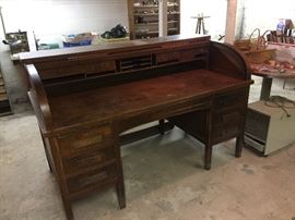 Large oak roll top desk
