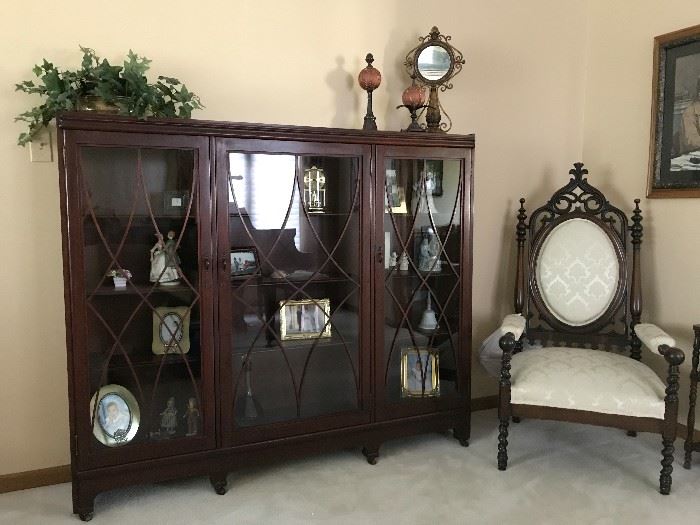 Glass curio cabinet 