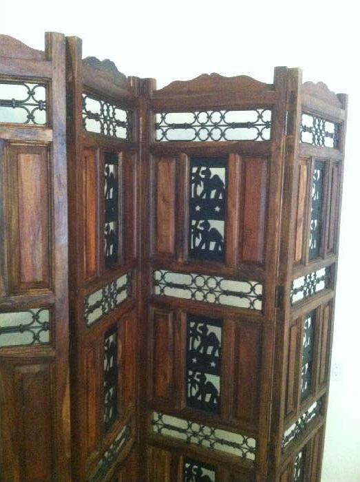 wooden folding screen with camel decor
