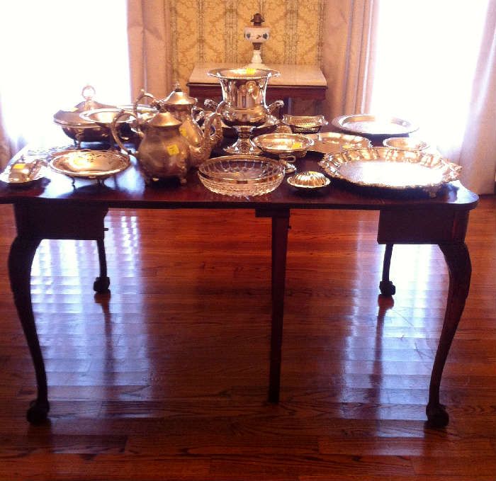 silver plate, Queen Anne table