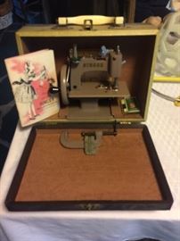 Child`s Singer -very cool