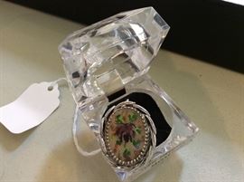 Whiting & Davis ring