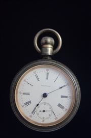 This is an online auction Item:  https://estatesaleauctioneer.com/                                         it can be viewed at our sale Friday, June 16th 