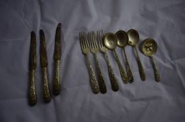 This is an online auction Item:  https://estatesaleauctioneer.com/                                         it can be viewed at our sale Friday, June 16th 