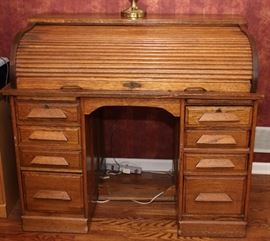 Antique oak roll top desk