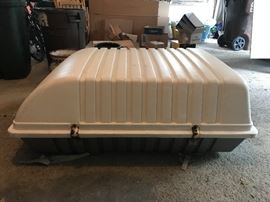 X-Cargo roof-top carrier (closed)