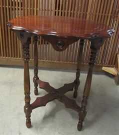 Unusual Scalloped Top Table