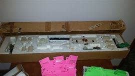 Studio knitting machine 