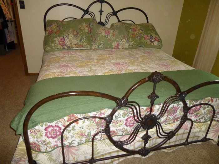 STUNNING ANTIQUE BRONZE KING BED SET WITH ELEGANT FLOWING DETAILED LINES AND SEALY POSTUREPEDIC MATTRESS 
