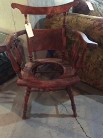 ANTIQUE WINDSOR CAPTAIN CHAIR. MISSING THE TAPESTRY SEAT