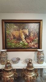 Cheetah oil painting, Famille Rose Chinese Porcelain