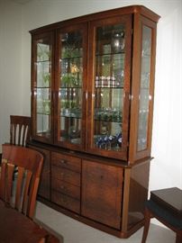Burled Myrtle China Cabinet/Buffet in Exquisite Condition, Made in Milan Italy, Purchased from Hillside Furniture (Lighted)