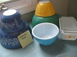 many pieces of pyrex