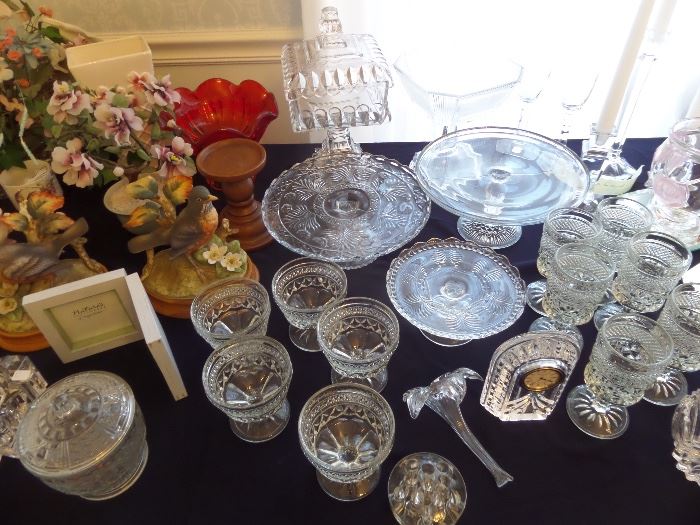 So many beautiful vintage glassware pieces.