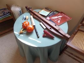 Dulcimer, Mbira, Moroccas, Fife, Harmonica