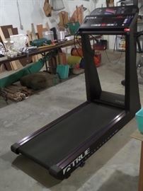 'True' 500 Soft Select Treadmill in excellent condition