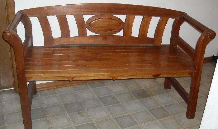 Very nice mahogany bench from Nigeria
