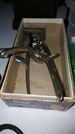 Antique hair clippers 