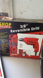 Reversible drill