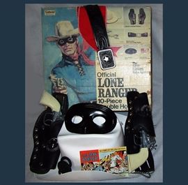 Complete Lone Ranger 10 piece outfit in Original Box, appears never to have been used  