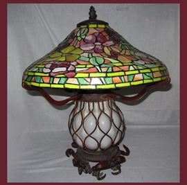 Gorgeous Tiffany Style Lamp, A Lovely Replica of a Classic Original, Complete with Crab Base 