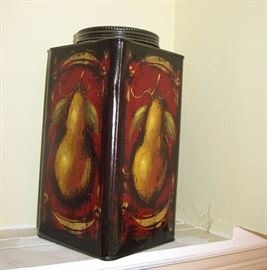 Peter Ompir. Other pieces also.