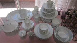 ROSENTHAL'S "CLASSIC ROSE"