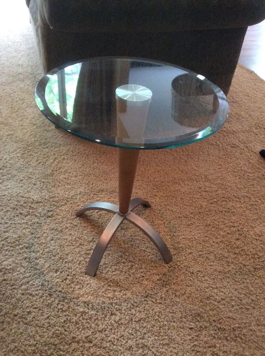 Ethan Allen glass and wood round end table