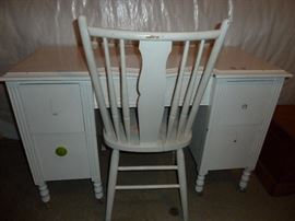 Desk/Vanity with chair