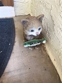 Kitten Welcome sign