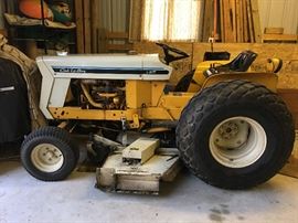 1974-76 International Cub-Lowboy tractor