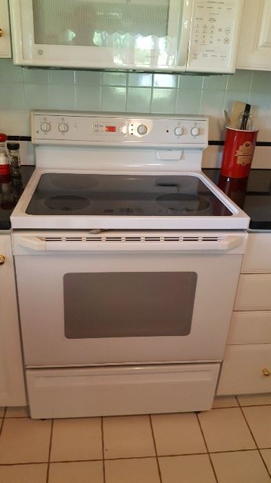 Flat Top Glass Stove / Oven