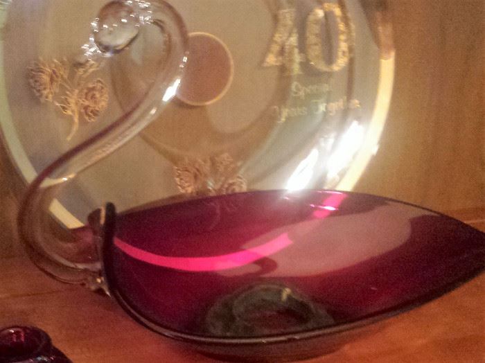 ruby red/clear swan dish